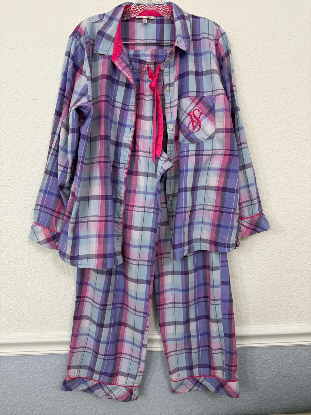 Victoria's Secret Purple & Pink Plaid Women Pajama Set